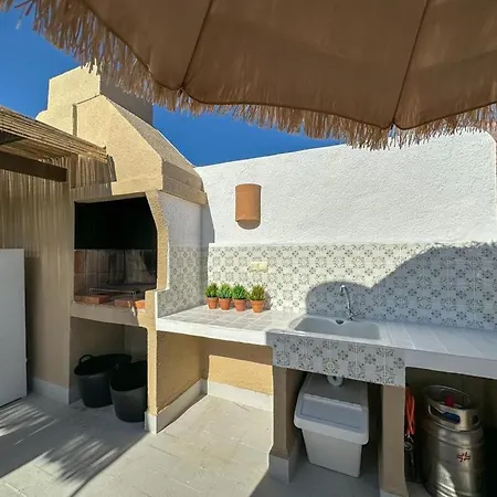 Met Prive Dakterras 50 Meter Zee In Javea! דירה Jávea